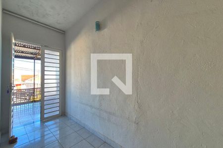 Hall de Entrada de casa à venda com 3 quartos, 200m² em Vila Georgina, Campinas