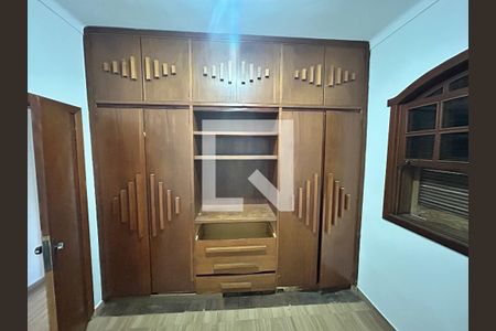 Quarto de casa para alugar com 3 quartos, 110m² em Padre Eustáquio, Belo Horizonte