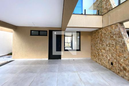 Casa à venda com 4 quartos, 124m² em Ouro Preto, Belo Horizonte