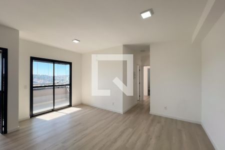 Sala de apartamento à venda com 2 quartos, 65m² em Vila Sao Sebastiao, Valinhos
