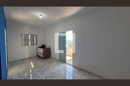 Suite de casa para alugar com 3 quartos, 135m² em Jardim Ipê, Itaquaquecetuba