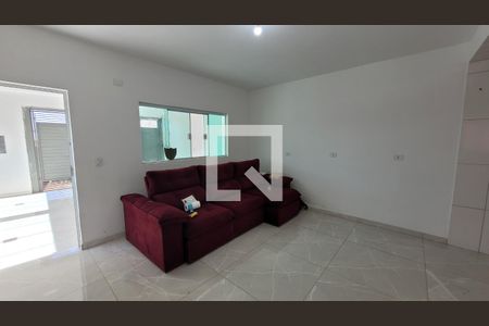 Sala de casa para alugar com 3 quartos, 135m² em Jardim Ipê, Itaquaquecetuba