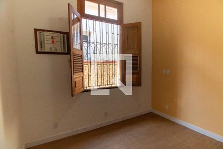 Quarto 1 de casa para alugar com 4 quartos, 310m² em São Domingos, Niterói