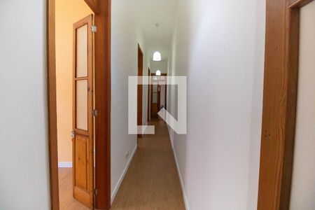 Corredor  de casa para alugar com 4 quartos, 310m² em São Domingos, Niterói