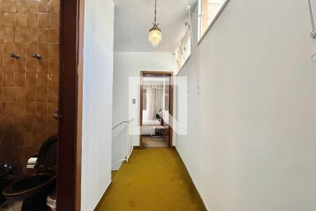 Corredor de casa à venda com 3 quartos, 300m² em Vila da Saúde, São Paulo