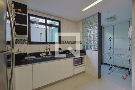 Apartamento à venda com 3 quartos, 83m² em Barroca, Belo Horizonte