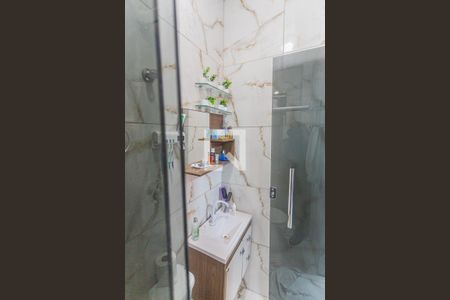 Banheiro da Suíte de casa à venda com 2 quartos, 120m² em Taquaril, Belo Horizonte