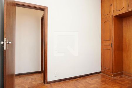 Quarto 2 de apartamento à venda com 3 quartos, 100m² em Santa Efigênia, Belo Horizonte