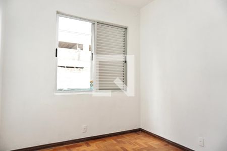 Quarto 1 de apartamento à venda com 3 quartos, 100m² em Santa Efigênia, Belo Horizonte