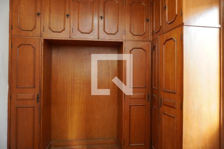 Quarto 2 de apartamento à venda com 3 quartos, 100m² em Santa Efigênia, Belo Horizonte