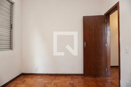 Quarto 2 de apartamento à venda com 3 quartos, 100m² em Santa Efigênia, Belo Horizonte