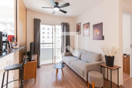 Sala de apartamento para alugar com 2 quartos, 55m² em Santo Cristo, Rio de Janeiro