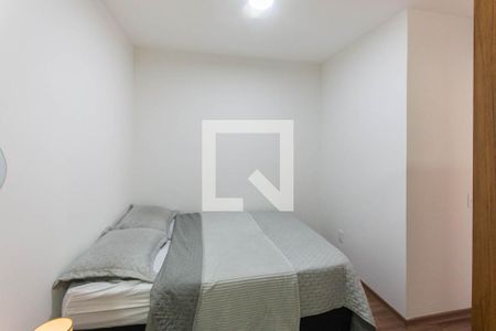 Quarto 1 de apartamento para alugar com 2 quartos, 55m² em Santo Cristo, Rio de Janeiro