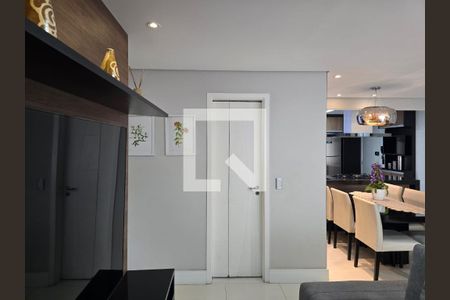 Sala  de apartamento à venda com 3 quartos, 96m² em Vila Augusta, Guarulhos