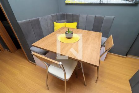 Sala de apartamento para alugar com 2 quartos, 43m² em Colônia (zona Leste), São Paulo