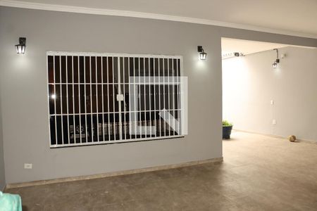 Casa para alugar com 4 quartos, 180m² em Jardim Sao Jose (sao Mateus), São Paulo