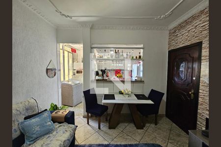 Sala de apartamento para alugar com 1 quarto, 50m² em Olinda, Nilópolis