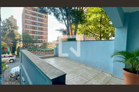 Terraço de casa à venda com 3 quartos, 135m² em Sumaré, São Paulo