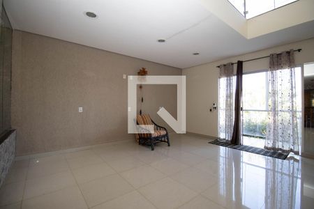 Sala 1 de casa para alugar com 6 quartos, 1200m² em Guará Ii, Brasília