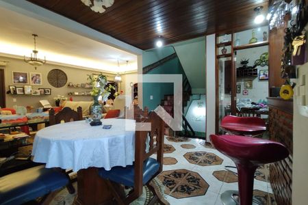 Sala de casa à venda com 3 quartos, 264m² em Freguesia (Jacarepaguá), Rio de Janeiro