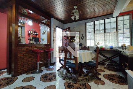 Sala de casa à venda com 3 quartos, 264m² em Freguesia (Jacarepaguá), Rio de Janeiro