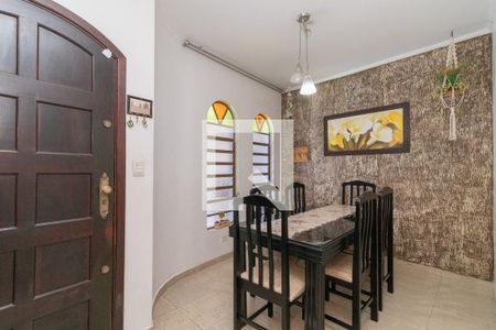 Sala de casa à venda com 3 quartos, 150m² em Jardim Santa Maria, São Paulo