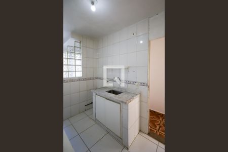 Cozinha de apartamento para alugar com 2 quartos, 54m² em Cidade Ademar, São Paulo