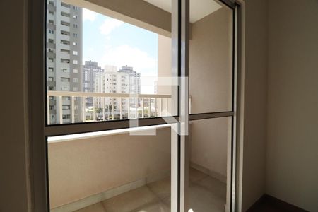 Sacada de apartamento para alugar com 2 quartos, 50m² em Jardim Karaíba, Uberlândia