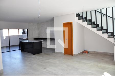 Detalhe - Sala de casa à venda com 3 quartos, 150m² em Chácara Inglesa, São Paulo
