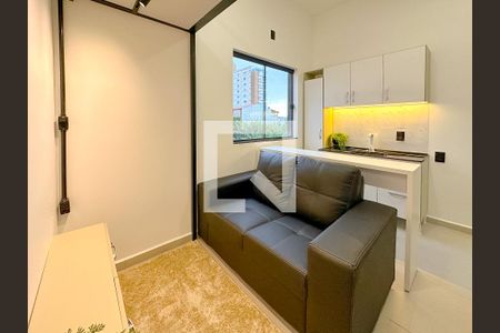 Sala de kitnet/studio para alugar com 1 quarto, 24m² em Ipiranga, São José