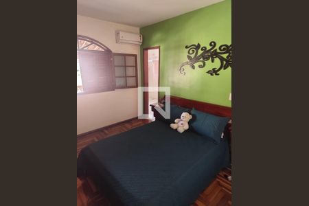 Quarto  de casa à venda com 3 quartos, 140m² em Vila Suzana, Belo Horizonte