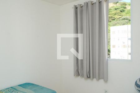 Quarto 1 de apartamento para alugar com 2 quartos, 42m² em Jardim Alvorada, Nova Iguaçu