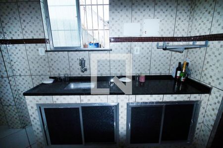 Cozinha de casa para alugar com 3 quartos, 50m² em Pavuna, Rio de Janeiro