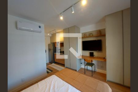 Sala/Quarto de apartamento à venda com 1 quarto, 22m² em Pinheiros, São Paulo