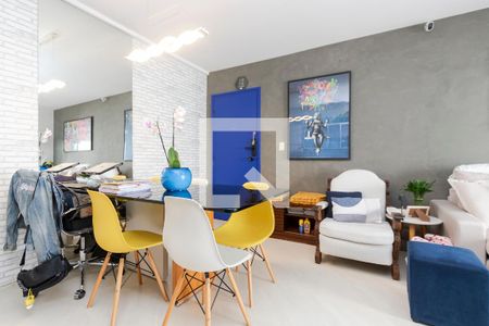Sala de apartamento para alugar com 2 quartos, 62m² em Santo Amaro, São Paulo