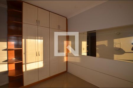 Quarto 1 suíte de apartamento à venda com 3 quartos, 244m² em Vila Valqueire, Rio de Janeiro