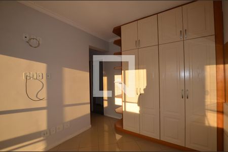 Quarto 1 suíte de apartamento à venda com 3 quartos, 244m² em Vila Valqueire, Rio de Janeiro