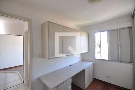 Quarto 2 de apartamento para alugar com 2 quartos, 51m² em Vila Irmaos Arnoni, São Paulo