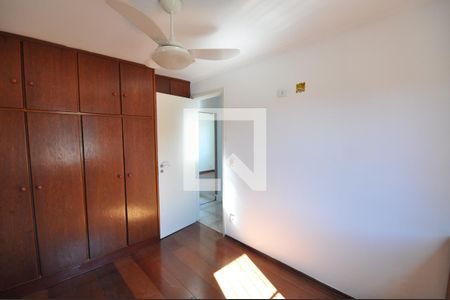 Quarto 1 de apartamento para alugar com 2 quartos, 51m² em Vila Irmaos Arnoni, São Paulo
