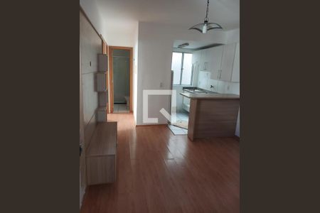 Cozinha de apartamento para alugar com 2 quartos, 40m² em Vila Cachoeirinha, Cachoeirinha