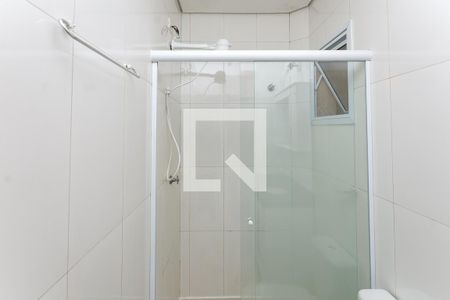 Banheiro Social de casa de condomínio para alugar com 2 quartos, 50m² em Vila Nova Mazzei, São Paulo