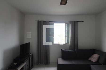 Sala de casa para alugar com 3 quartos, 90m² em Alípio de Melo, Belo Horizonte