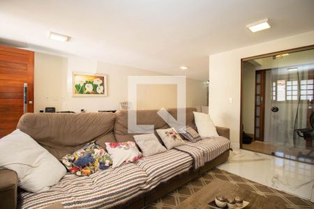 Sala de casa à venda com 4 quartos, 400m² em Cruzeiro Velho, Brasília