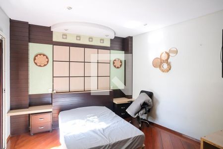 Suíte de casa à venda com 5 quartos, 194m² em Olímpico, São Caetano do Sul