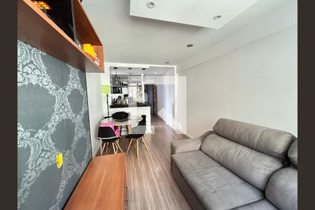 Sala de apartamento para alugar com 3 quartos, 73m² em Quintino Bocaiúva, Rio de Janeiro