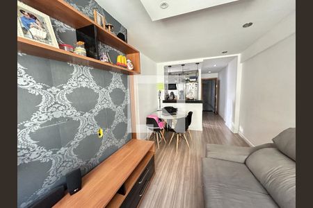 Sala de apartamento para alugar com 3 quartos, 73m² em Quintino Bocaiúva, Rio de Janeiro