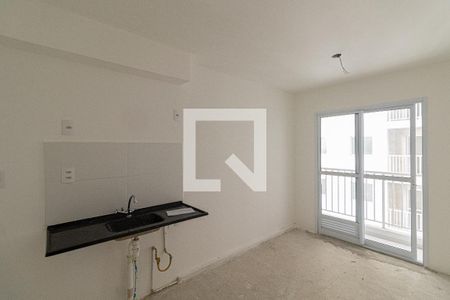 Sala e Cozinha de apartamento para alugar com 1 quarto, 26m² em Parada Xv de Novembro, São Paulo