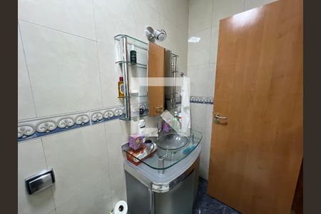 Banheiro de casa para alugar com 1 quarto, 70m² em Chacara do Encosto, São Paulo