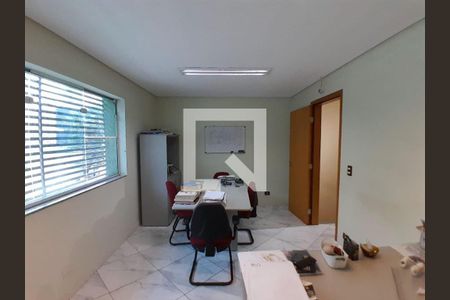 Casa à venda com 4 quartos, 140m² em Vila Olímpia, São Paulo