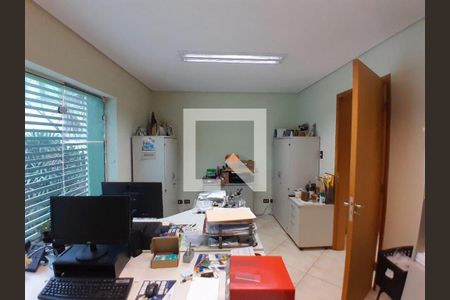 Casa à venda com 4 quartos, 140m² em Vila Olímpia, São Paulo